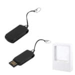 8 GB Döner Mekanizmali Plastik USB Bellek